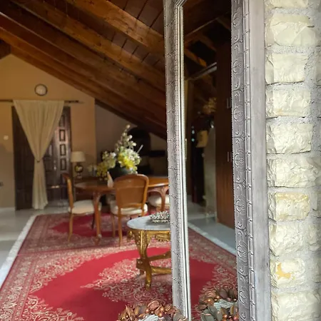 Porfyra Luxury Konukevi 4*