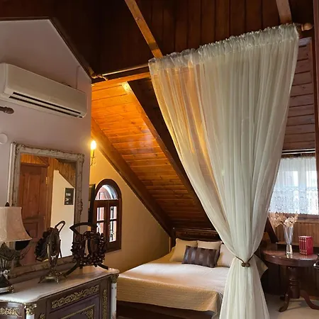 Porfyra Luxury